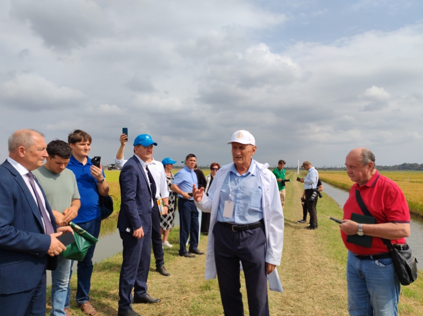 В ФНЦ риса прошел День поля фото 3