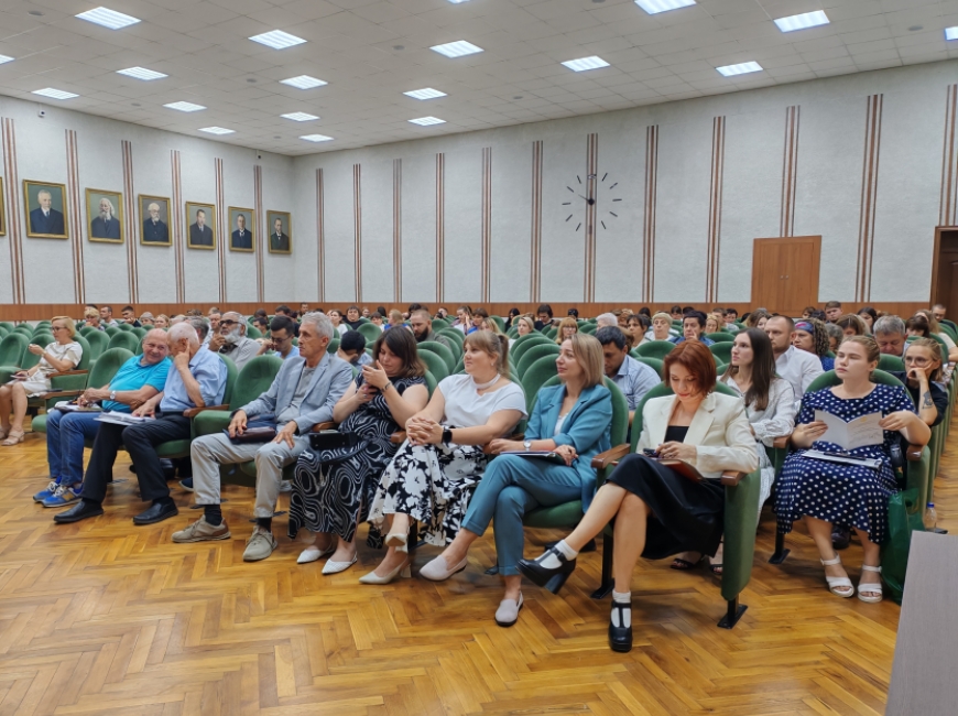 В ФНЦ риса прошло открытие школы-конференции для молодых ученых фото 2